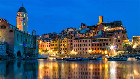 Hotels am Hafen Genua .